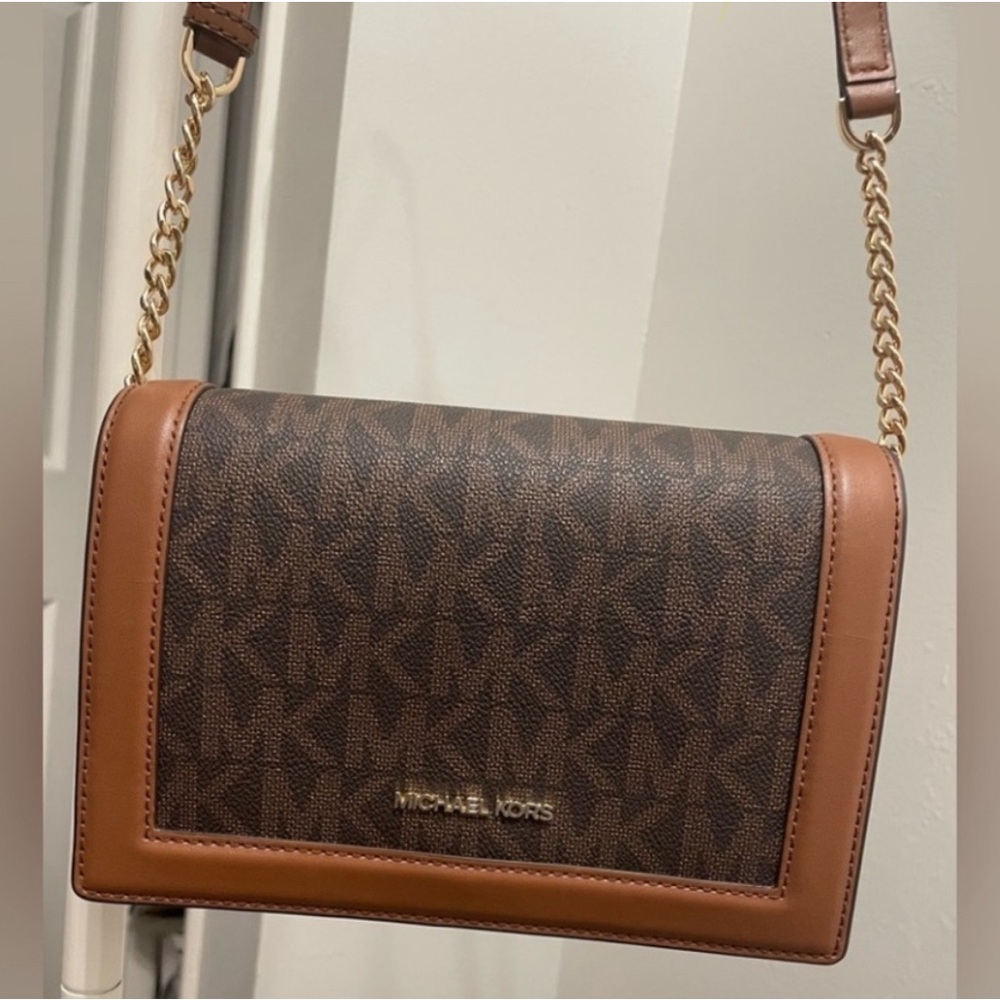 Michael Kors purse